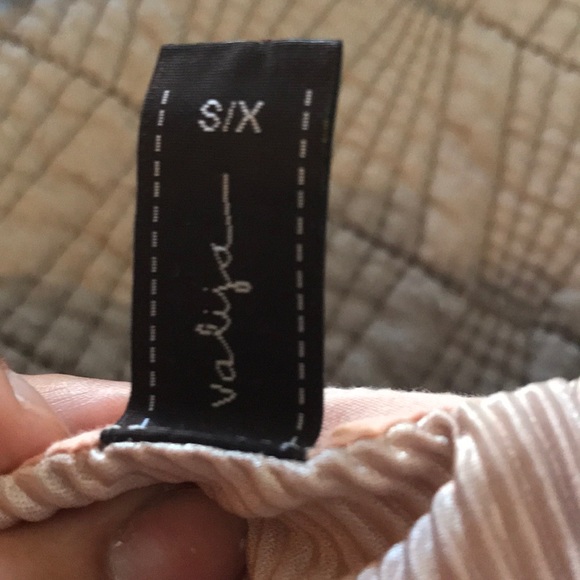 Pink Romper XS - Picture 4 of 4